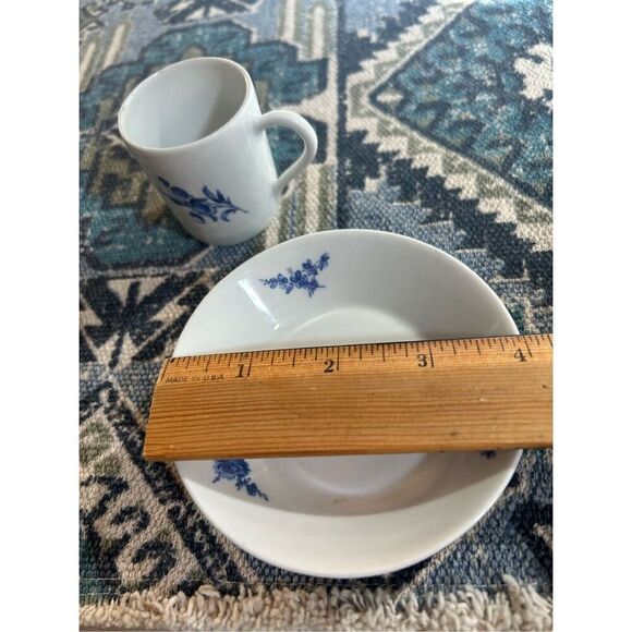 French Violets Cup & Saucer - Picture 7 of 7